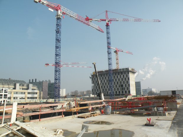  grues, zone en pleine mutation, 13e